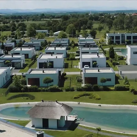 Teichappartement Am Golfplatz Und Therme Lutzmannsburg