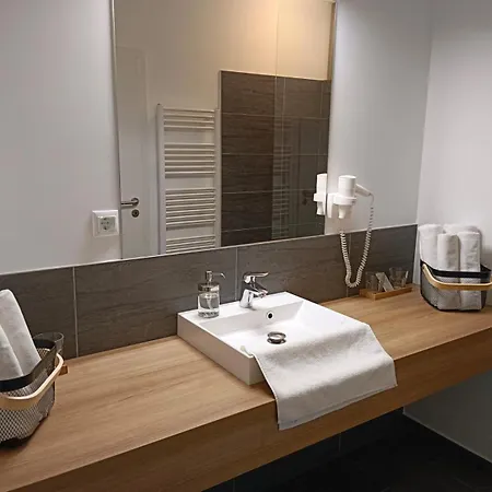 Luxus Am Golfplatz Und Therme Lutzmannsburg Zsira